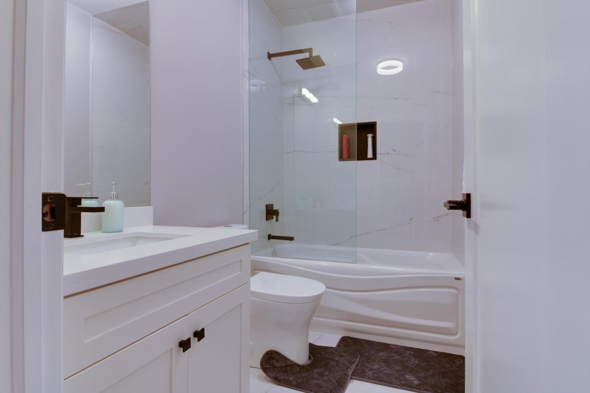 トロントLuxury House In Scarboroughアパートメント エクステリア 写真
